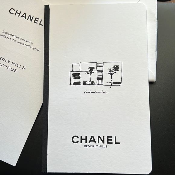 CHANEL NOTEBOOK- Blank Chanel Notebook 8.25”H x 5.10” W x .25” D White Pages NIE - Picture 2 of 16